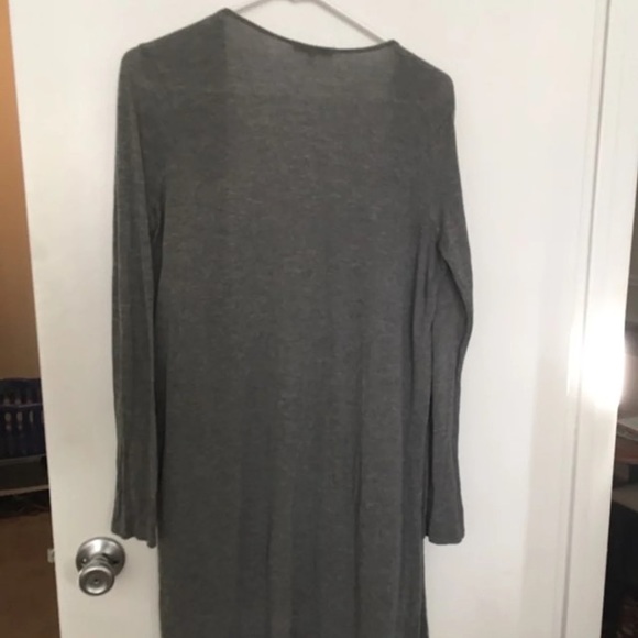 Charlotte Russe Duster Cardigan - Picture 1 of 2